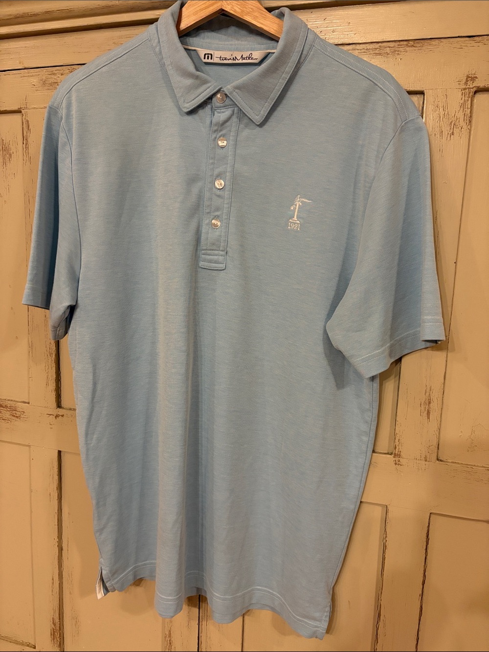 Travis Mathew Golf Polo Embroidered Size Medium Light Blue